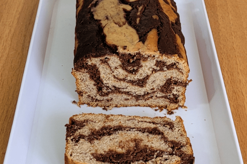 Pão de Banana Vegano Sem Glúten - Com Camadas de Chocolate