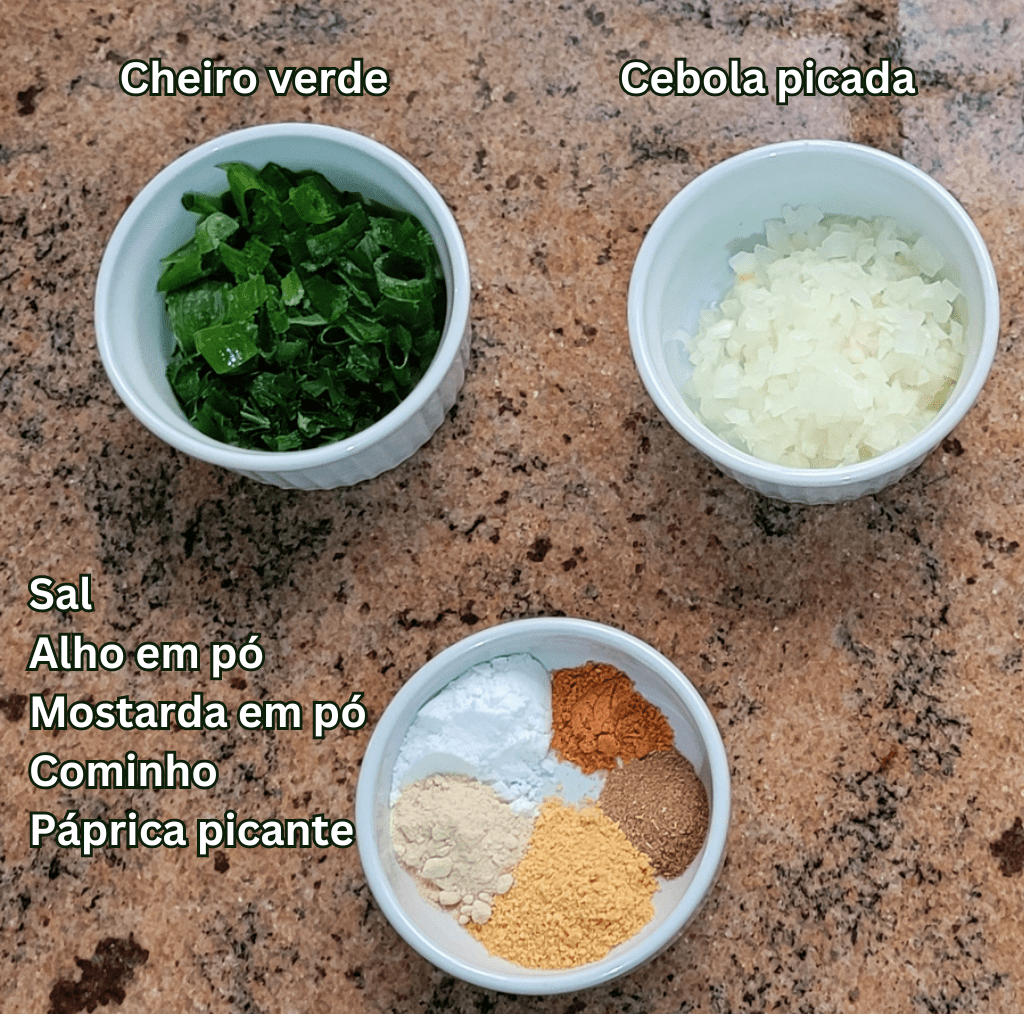 temperos da receita de bolinho de arroz vegano proteico