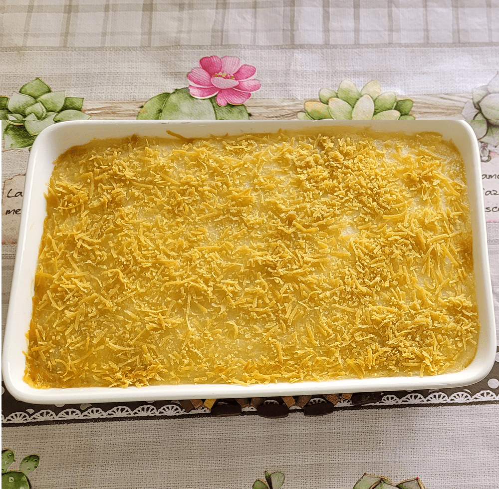 escondidinho vegano de mandioca com recheio de PTS