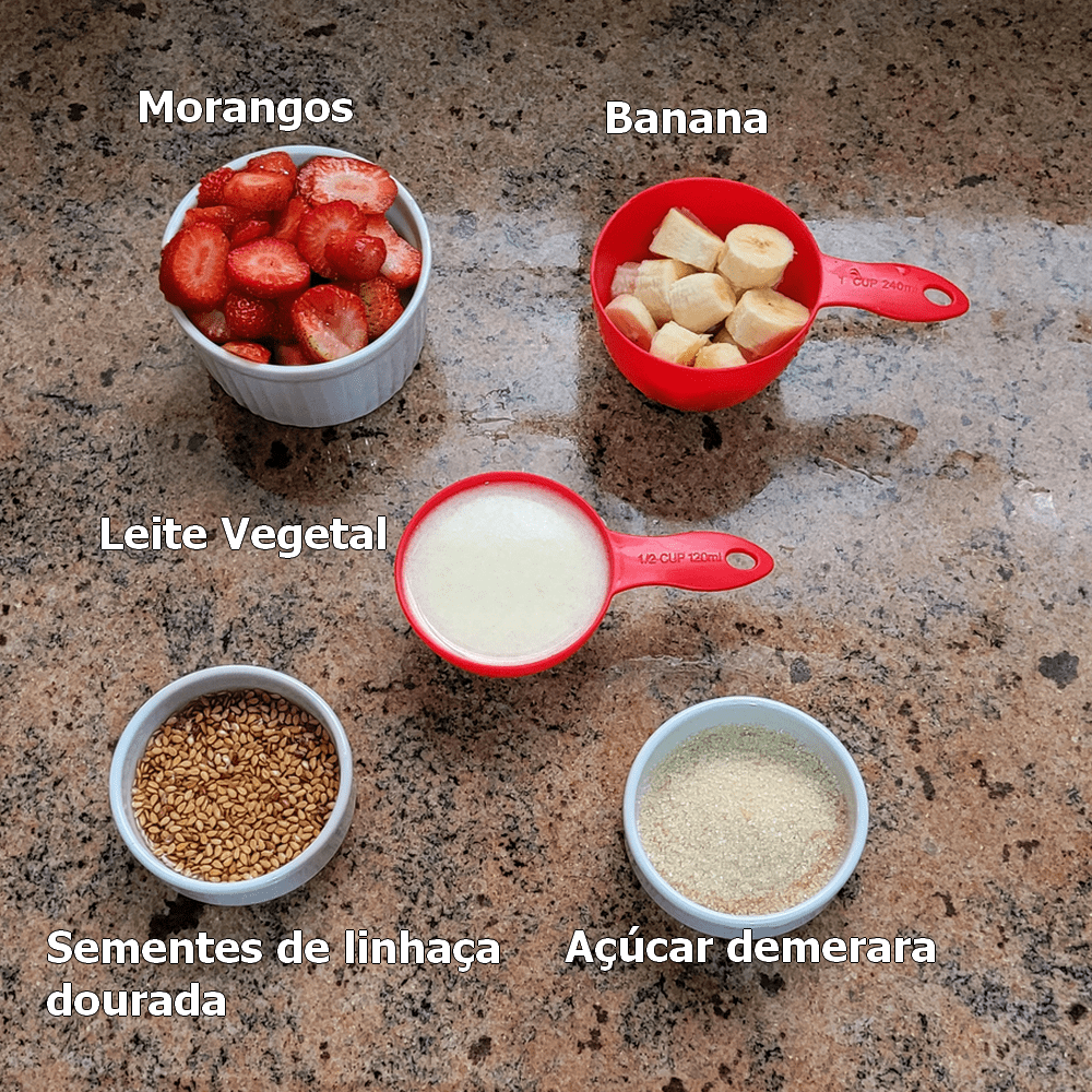 receita de smoothie de morango, banana e linhaça