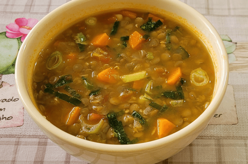 Sopa de Lentilha com Cenoura: Saudável e Fitness